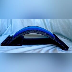 Shiatsu Spine Stretcher and Posture Correction
